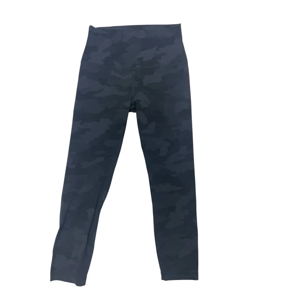 lululemon athletica Dark Camouflage Leggings - Picture 2 of 4